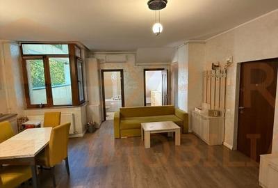 Apartament cu 3 camere decomandat, mobilat în City Park Mall - 1