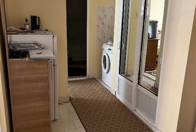 Apartament cu 2 camere decomandat, mobilat în C5 - 12