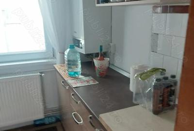 Apartament cu 3 camere decomandat în Noua - 4