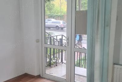 Inchiriez spatiu comercial Piatra Neamt (zona Piata Centrala) - 3