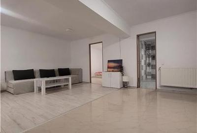 Casa Renovata si Mobilata Complet - Pozitionare Excelenta - Aproape de Delfinari - 1