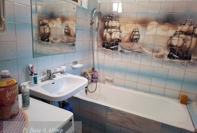 Casă cu 5 camere cu Canalizare în Lacul Tei - 9