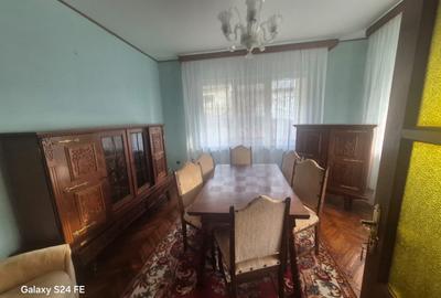 Casă cu 6 camere cu Canalizare în Exterior Est - 7