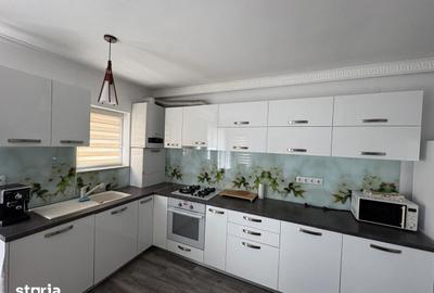 Apartament cu 2 camere semidecomandat în Zorilor