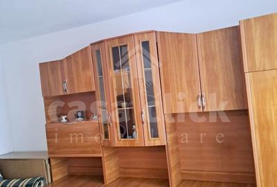 Garsonieră decomandată, mobilată în Micro 38