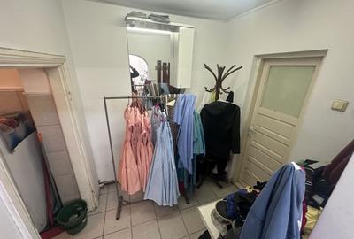 Casă individuală cu 10 camere cu Canalizare în Berceni - 16