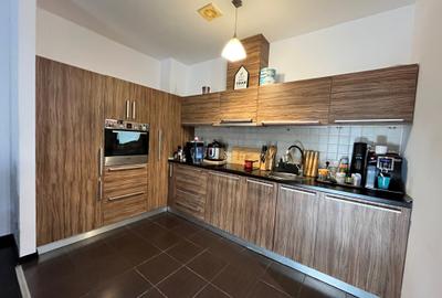 Inchiriere apartament deosebit cu 3 camere, Tampa Gardens. Inchiriere apartament deosebit cu 3 camere, Tampa Gardens. - 3