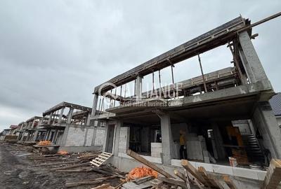 Casă individuală cu 4 camere cu Canalizare în Valu lui Traian - 12