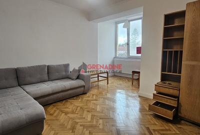 Apartament cu 2 camere decomandat, mobilat în Brașovul Vechi - 2