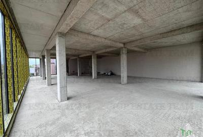 Spatiu comercial de inchiriat + parcari in Bragadiru,Ilfov - 4