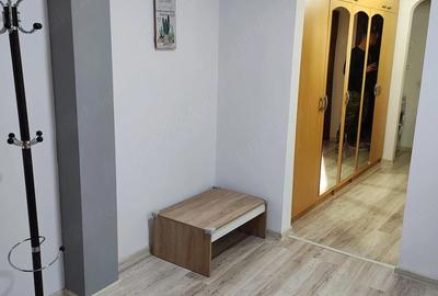 Apartament cu 3 camere decomandat în Girocului - 6