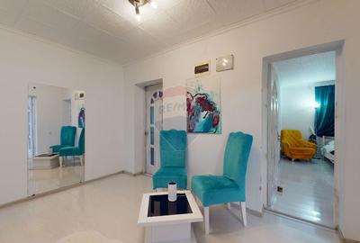 Casă cu 6 camere cu Teren 1075 Mp în Cristian - 10