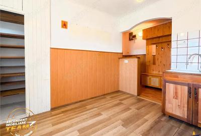 Apartament cu 2 camere semidecomandat în Lenin - 1