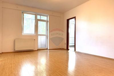 Apartament de vanzare 3 camere in zona Militari - 15