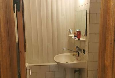 Apartament cu 3 camere decomandat în Titan - 4