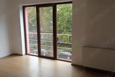 Spațiu comercial, de 250 mp, în Lipovei