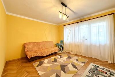 Apartament cu 3 camere decomandat, mobilat în Șagului