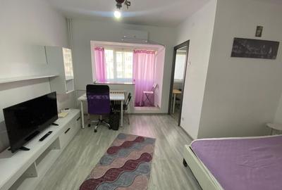 Garsonieră decomandată, mobilată în Crângași