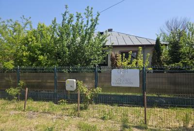 Casă cu 4 camere în Cireșanu - 4