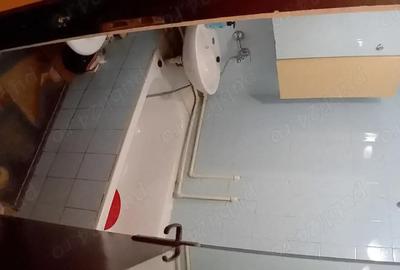 Garsonieră decomandată în Buziașului