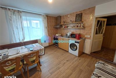 Casă cu 5 camere cu Teren 800 Mp în Cornu Luncii - 11