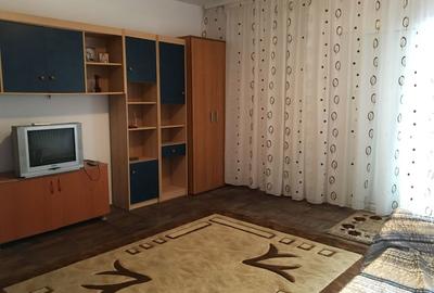 Apartament cu 2 camere decomandat în Far - 6