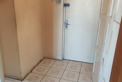 Apartament cu 2 camere circular în Astra - 11