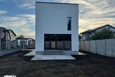 Casă cu 5 camere cu Teren 445 Mp în Cumpăna - 3