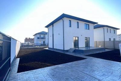 Casă cu 4 camere în Central - 8