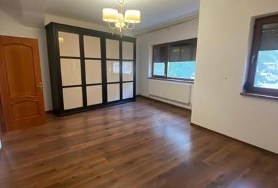 Vila de inchiriat - Ultracentral - 23