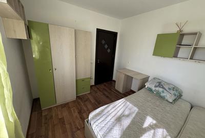 Apartament cu 3 camere semidecomandat în Berceni - 2