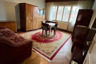 Apartament cu 3 camere în Central - 3