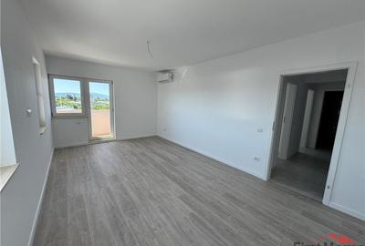 Apartament cu 2 camere decomandat în Central - 13