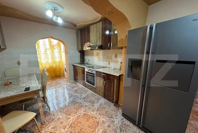 Apartament de inchiriat 3 camere, 65 mp, zona Bradet - 1