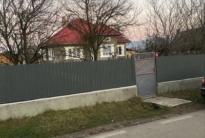 Casă cu 4 camere cu Teren 1000 Mp în Central - 4