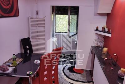 Apartament cu 3 camere decomandat, mobilat în Girocului - 3