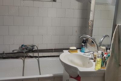 Apartament de vanzare - 6