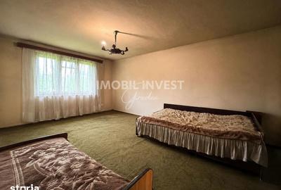 Casă cu 5 camere cu Teren 5280 Mp în Central - 7