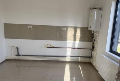 Casă cu 3 camere în Lumina - 7