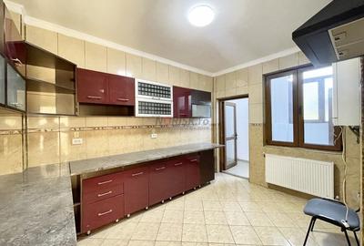 Casa 7 camere, locatie strategica, ideala pentru business, 303 mp - 6
