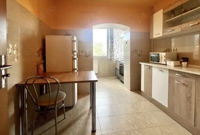 Inchiriez Ap 3 camere Zona Aradului - 4