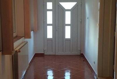 Casă cu 4 camere în Chișoda - 1
