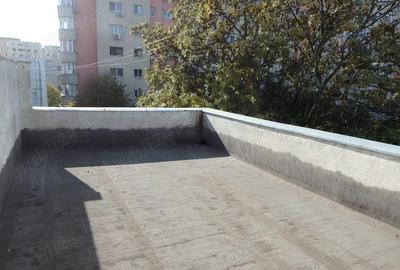 Casă cu 6 camere cu Teren 272 Mp în Ferdinand - 5