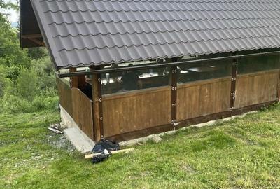 Casă cu 3 camere cu Teren 2000 Mp în Peleș - 1