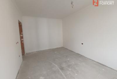 Casa insiruita cu 3 camere si teren de 200 mp, Parter + Etaj, zona Giroc - 4