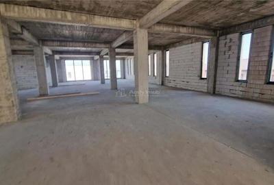 Spatiu comercial - Tunari - 1156mp utili - constructie noua - P + 2 etaje - 2