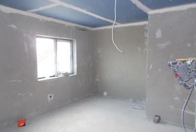 Casă cu 3 camere în Mehala - 1