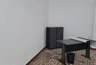 Spațiu comercial, de 90 mp, în Port - 3