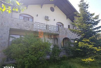 Casă cu 6 camere decomandat cu Teren 2159 Mp în Merei - 19
