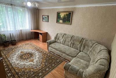 Apartament cu 3 camere decomandat în Florilor - 4